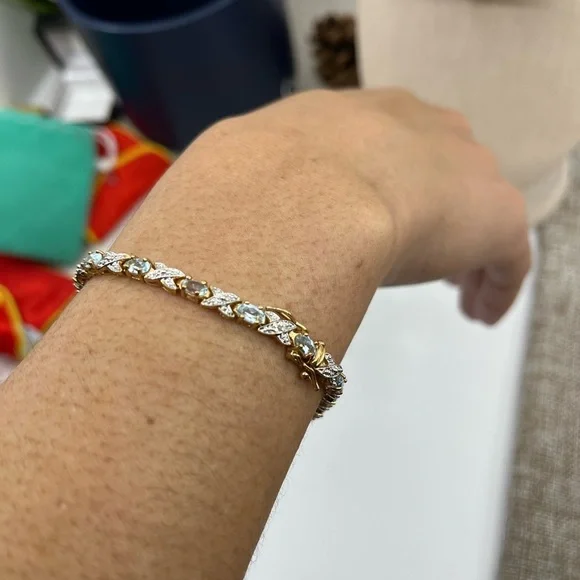 ✨ Vintage Sterling Silver & Gold-Plated Blue Gemstone Bracelet - Picture 4 of 16